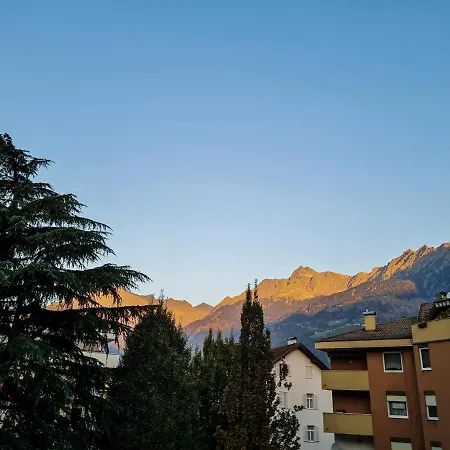 Central Apartment Merano
